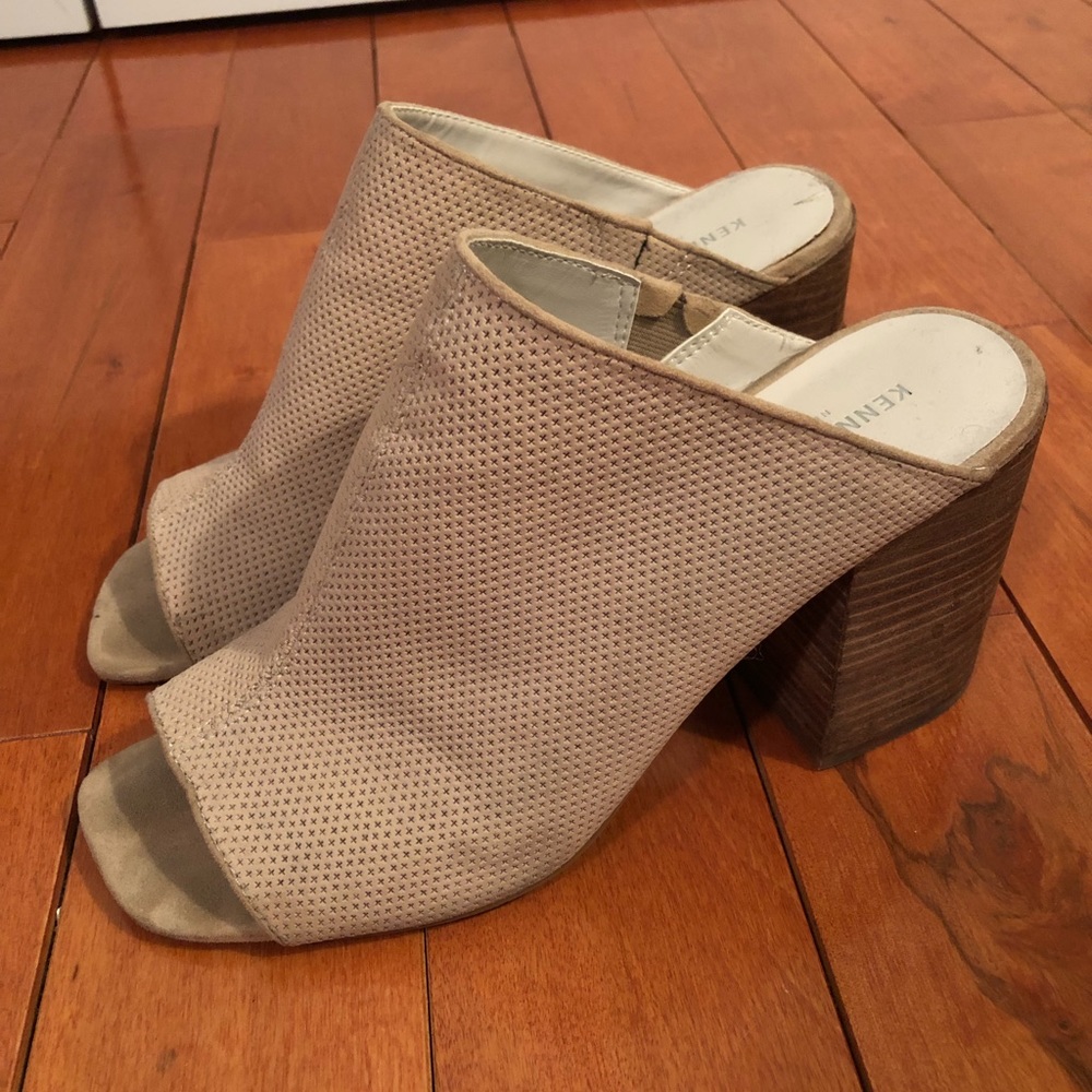 Kenneth Cole Booties Size 10